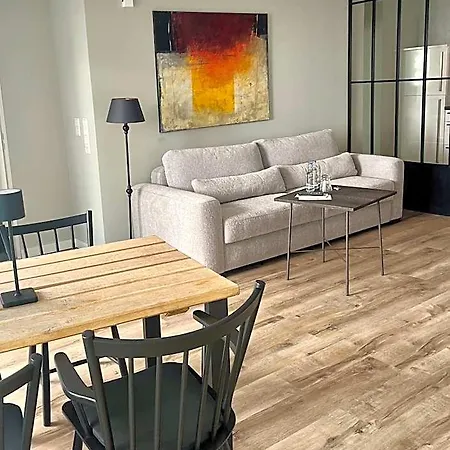 Galerie מלון 3*