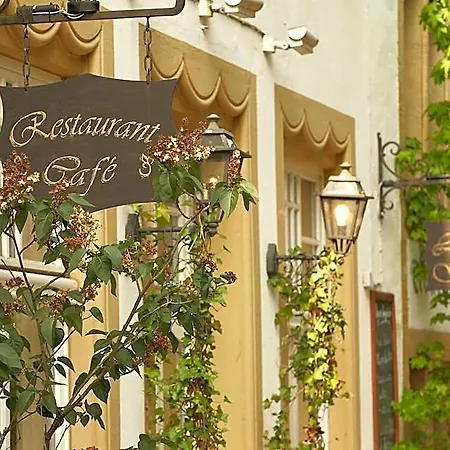 Galerie فندق